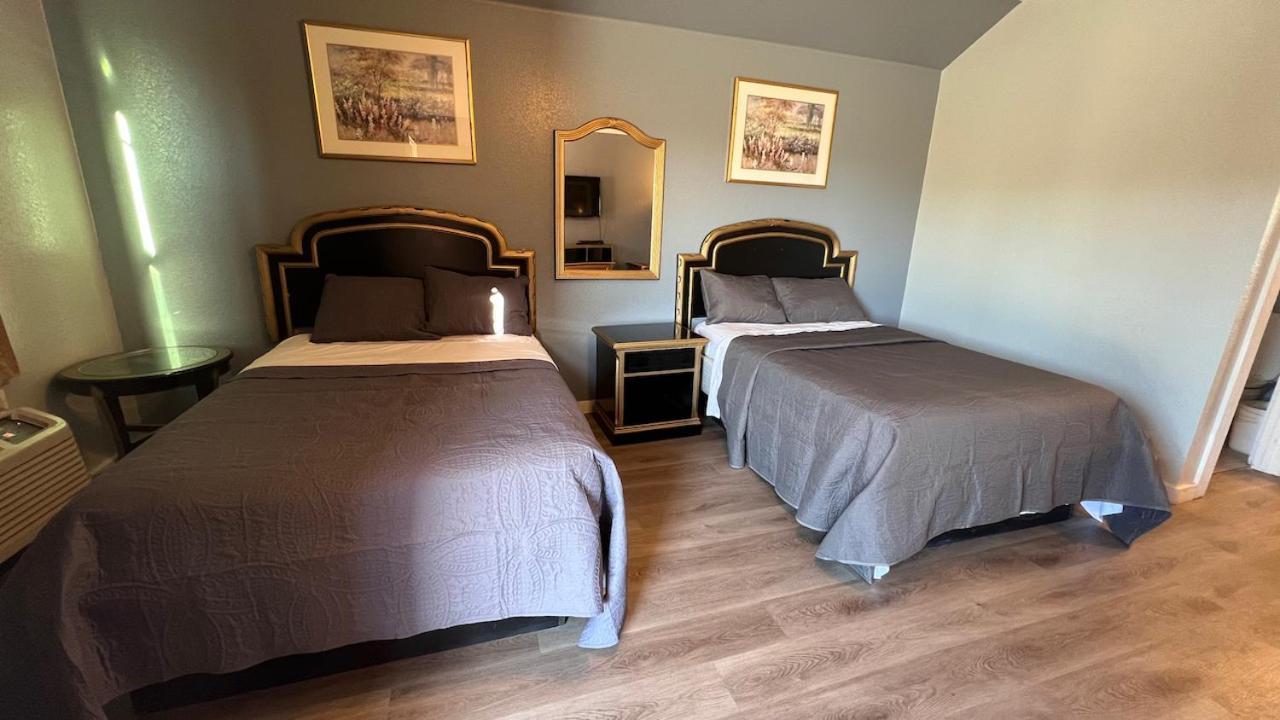 Texas Lodge Kenedy מראה חיצוני תמונה