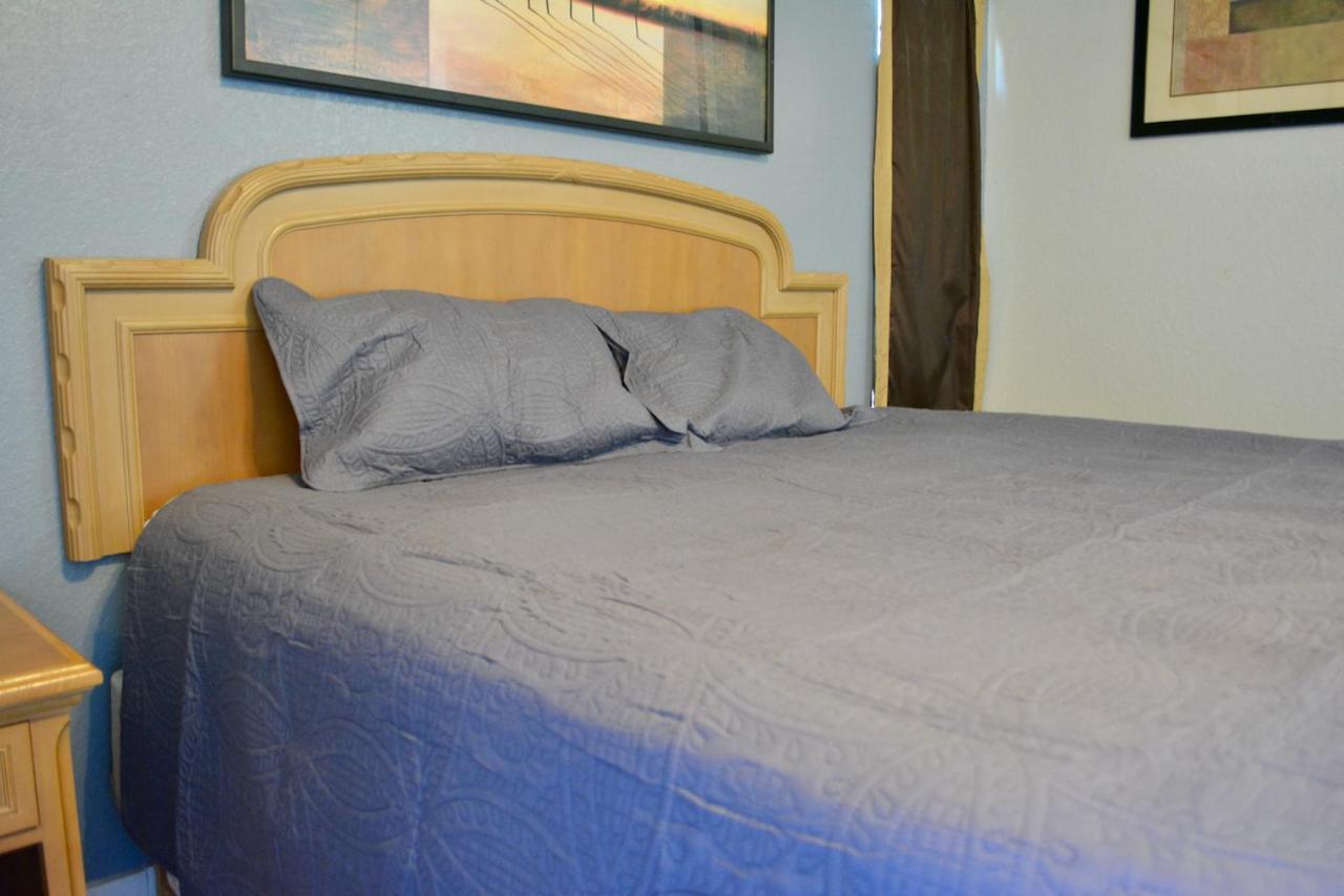 Texas Lodge Kenedy מראה חיצוני תמונה